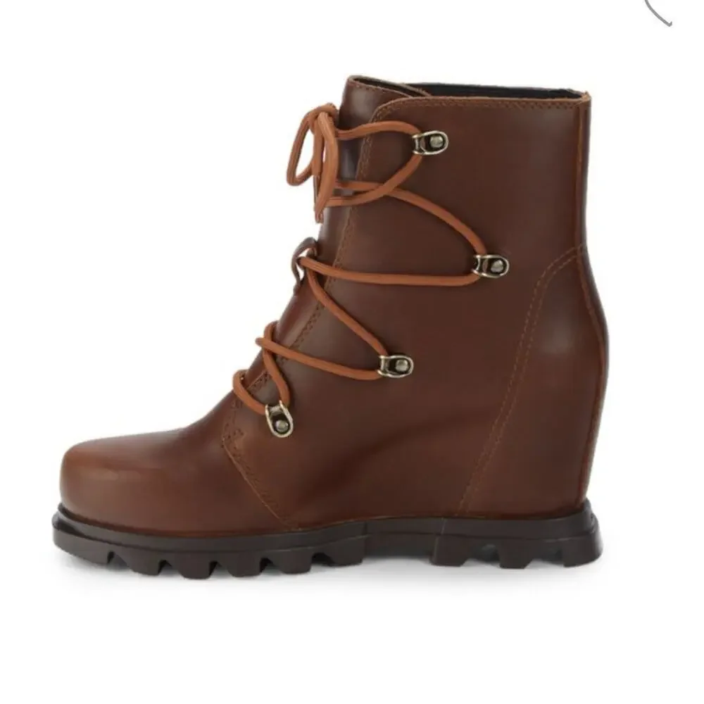 Sorel Joan Of‎ Artic Waterproof Wedge III Booties In Hazelnut Size 8